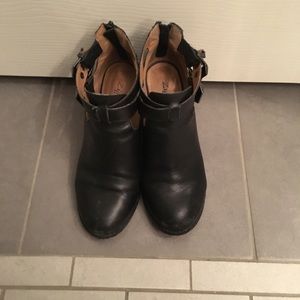 Zigi Soho Black Leather Cut-out Booties, Sz 7